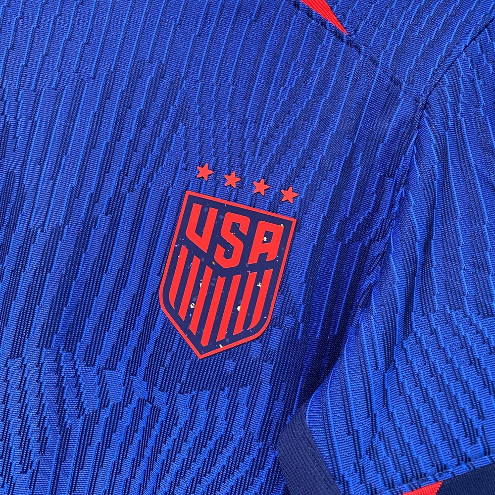 Nike Dri Fit USA Women's Jersey - Picture 9 of 9